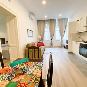 Le Casette Di Piazza Borsa Apartament Neapol